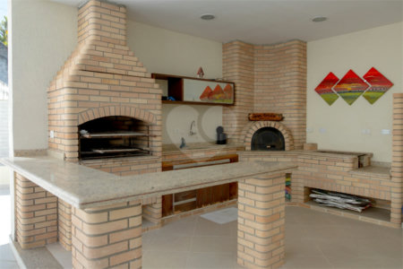 Sobrado à venda ou para alugar com 4 suítes em Jardim Imperial Hills Iii, Arujá, SP