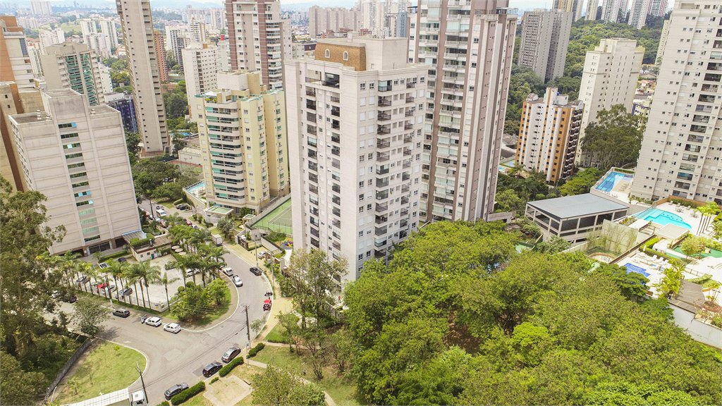 Apartamento à venda com 2 quartos em Vila Suzana, São Paulo, SP