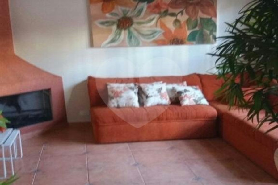 Sobrado à venda ou para alugar com 4 quartos, sendo 1 suíte,  em Santana, São Paulo, SP