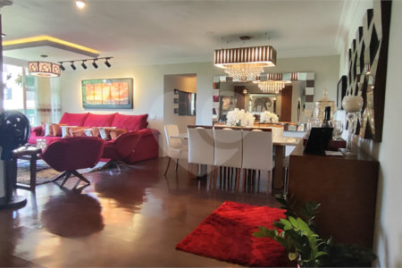 Apartamento à venda com 3 quartos, sendo 1 suíte, em Campo Grande, Rio de Janeiro, RJ