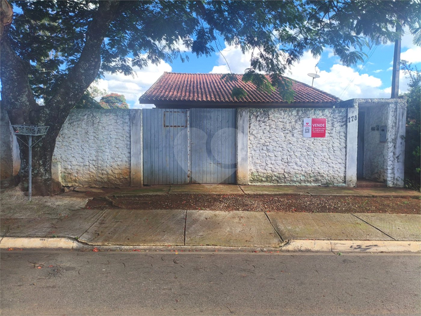 Casa à venda com 3 quartos em Vila Apolo, Itapetininga, SP