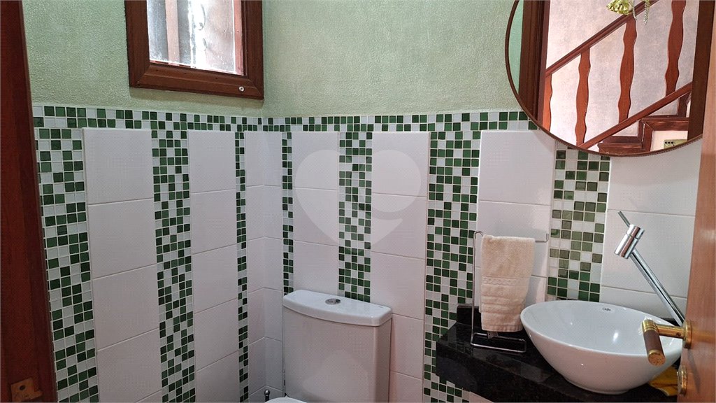 Sobrado à venda com 3 quartos, sendo 1 suíte, em Jardim Saira, Sorocaba, SP