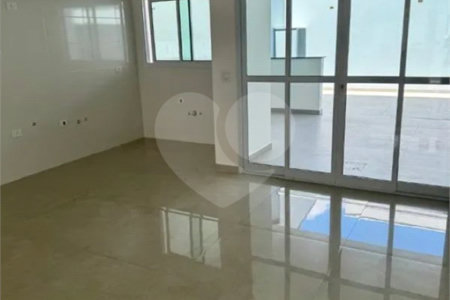 Sobrado à venda com 3 suítes em Vila Marina, Santo André, SP