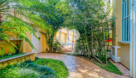 Casa de Vila à venda com 4 quartos, sendo 2 suítes,  em Butantã, São Paulo, SP