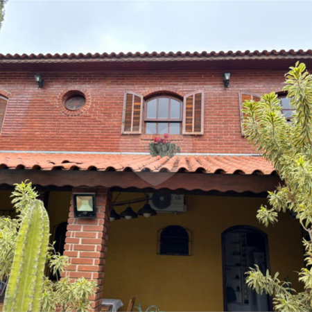 Casa à venda com 3 quartos em Jardim Tupã, São Paulo, SP