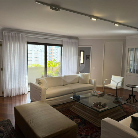 Apartamento à venda ou para alugar com 4 quartos, sendo 2 suítes, em Jardim Paulista, São Paulo, SP
