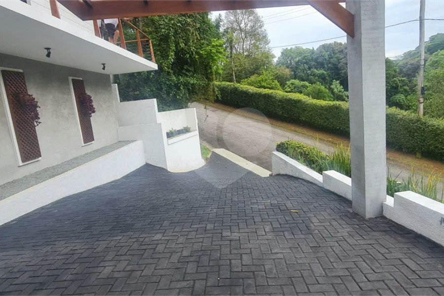 Casa à venda com 3 suítes no condomínio Alpes da Cantareira, Mairiporã - SP