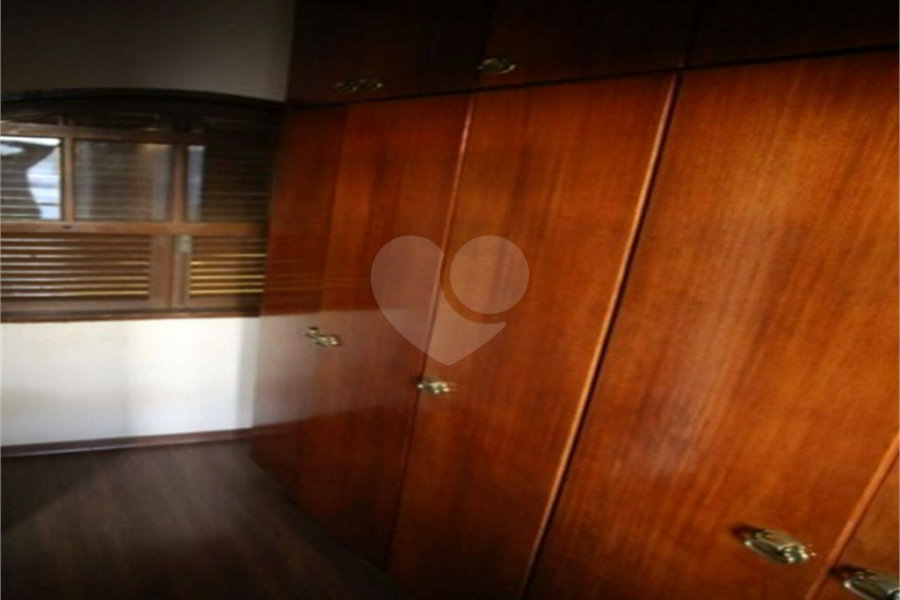 Sobrado à venda com 3 quartos, sendo 1 suíte, em Jardim Bom Clima, Guarulhos, SP