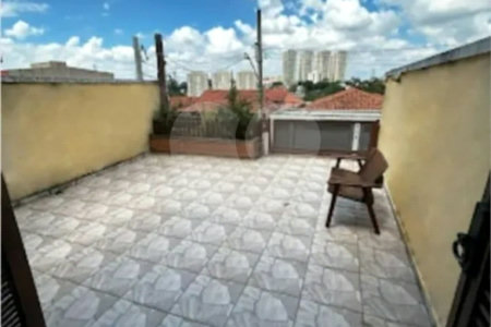 Sobrado à venda com 3 quartos, sendo 1 suíte, em Jardim Ester, São Paulo, SP