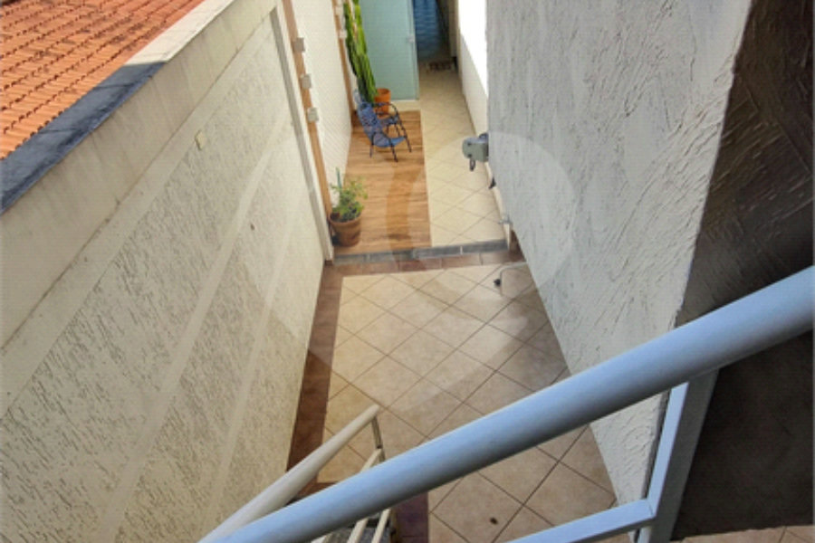 Sobrado à venda com 4 quartos, sendo 1 suíte, em Tremembé, São Paulo, SP