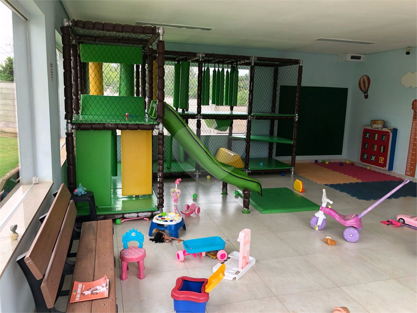 Casa à venda com 3 quartos, sendo 1 suíte, no condomínio Vila Ytu, Indaiatuba - SP