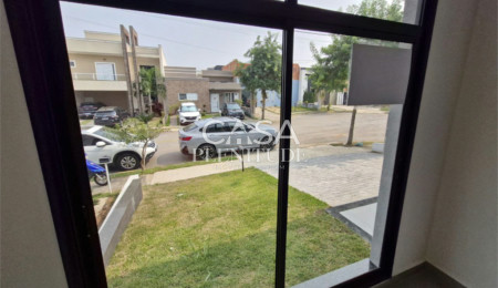 Casa em condomínio à venda com 3 suítes em Cajuru do Sul, Sorocaba, SP