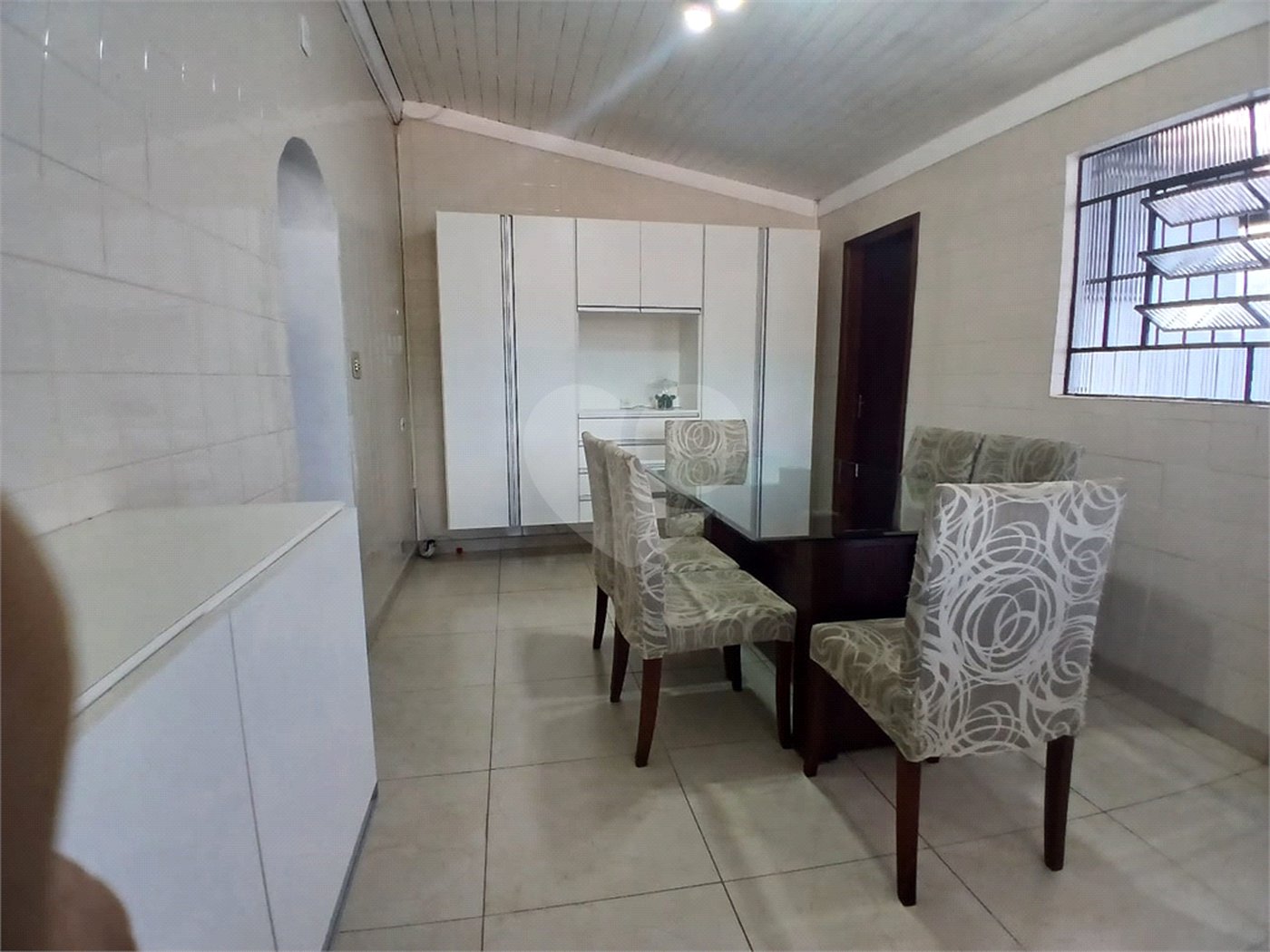 Casa à venda com 3 quartos, sendo 1 suíte,  em Recreio Maristela, Atibaia, SP