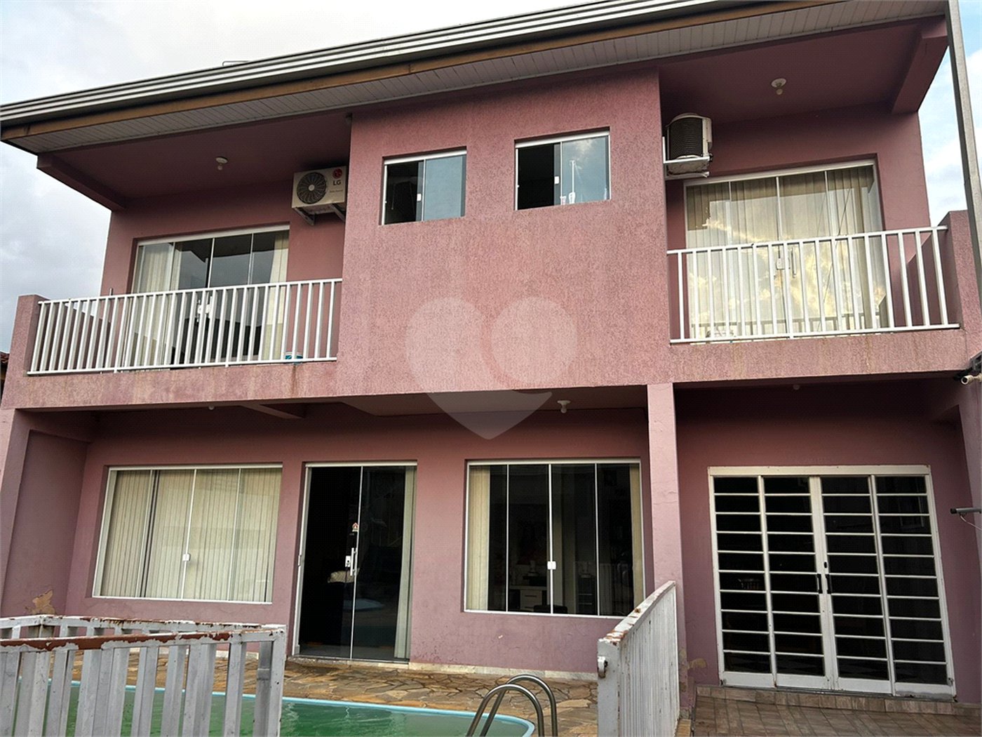 Casa à venda com 2 suítes em Jardim Casa Grande, Itapetininga, SP