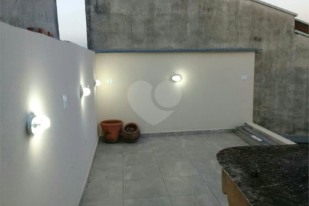 Sobrado à venda com 4 quartos, sendo 2 suítes,  em Jardim Regina, Indaiatuba, SP