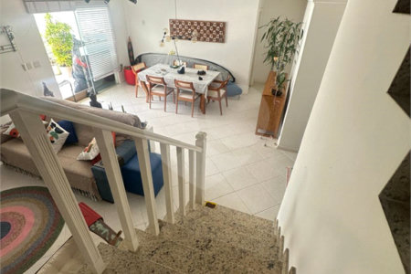 Casa à venda com 4 quartos, sendo 3 suítes, no condomínio Jardins de Florença, Rio de Janeiro - RJ