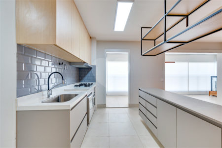 Apartamento à venda com 3 quartos, sendo 2 suítes, em Santo Amaro, São Paulo, SP