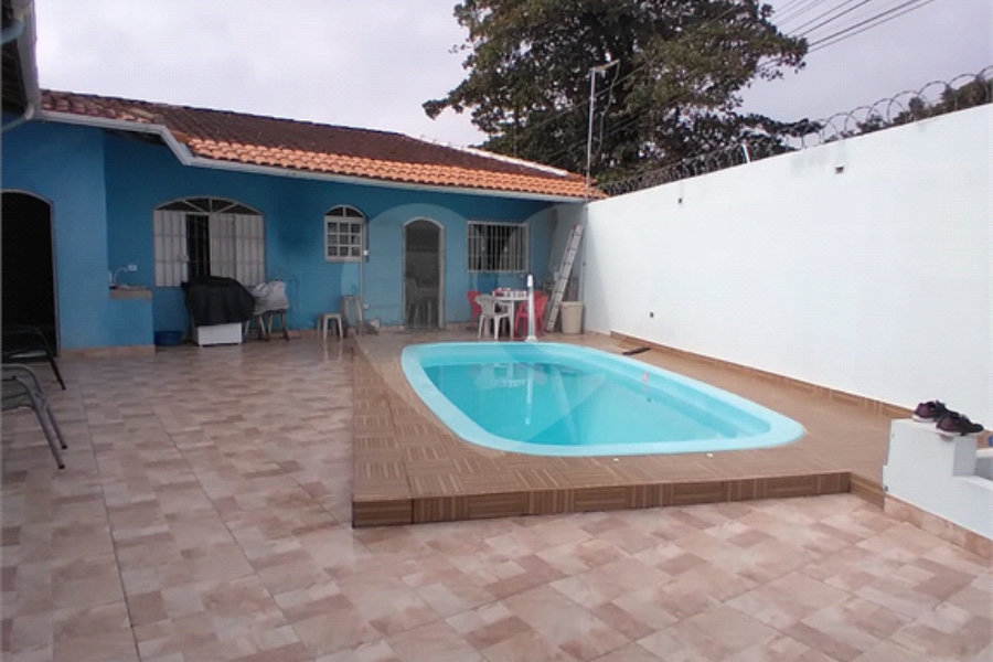 Casa Térrea à venda com 3 suítes em Loty, Itanhaém, SP