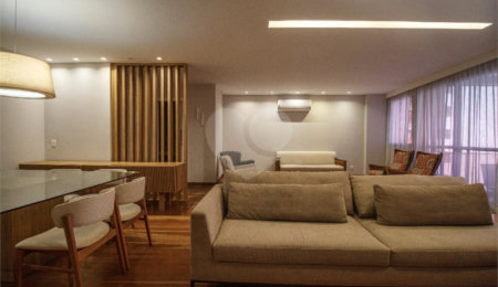 Apartamento à venda com 4 quartos, sendo 2 suítes,  em Tijuca, Rio de Janeiro, RJ