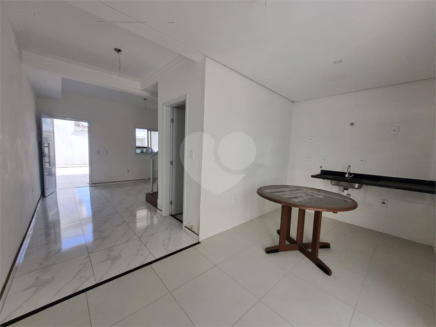 Casa à venda com 2 suítes no condomínio Residencial Américo Figueiredo, Sorocaba - SP