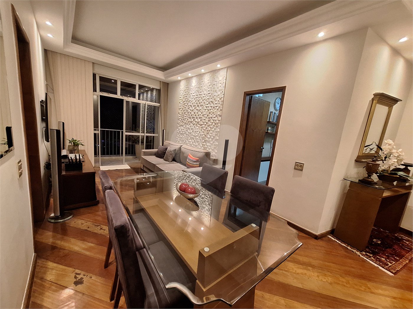 Apartamento à venda com 3 quartos, sendo 1 suíte, em Maracanã, Rio de Janeiro, RJ