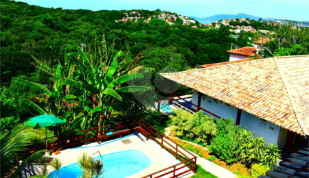 Hotel à venda com 12 quartos, sendo 13 suítes, em Alto de Búzios, Armação dos Búzios, RJ