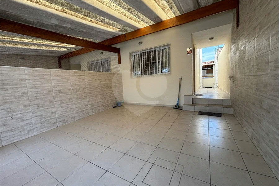 Sobrado à venda ou para alugar com 2 quartos em Vila Nova Cachoeirinha, São Paulo, SP