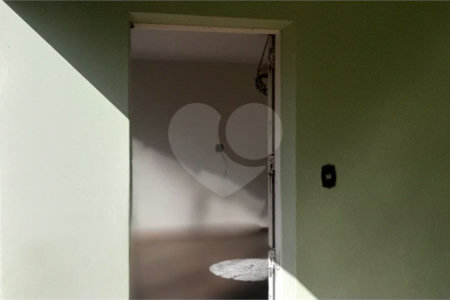 Casa Térrea à venda com 2 quartos no Centro, Vinhedo, SP