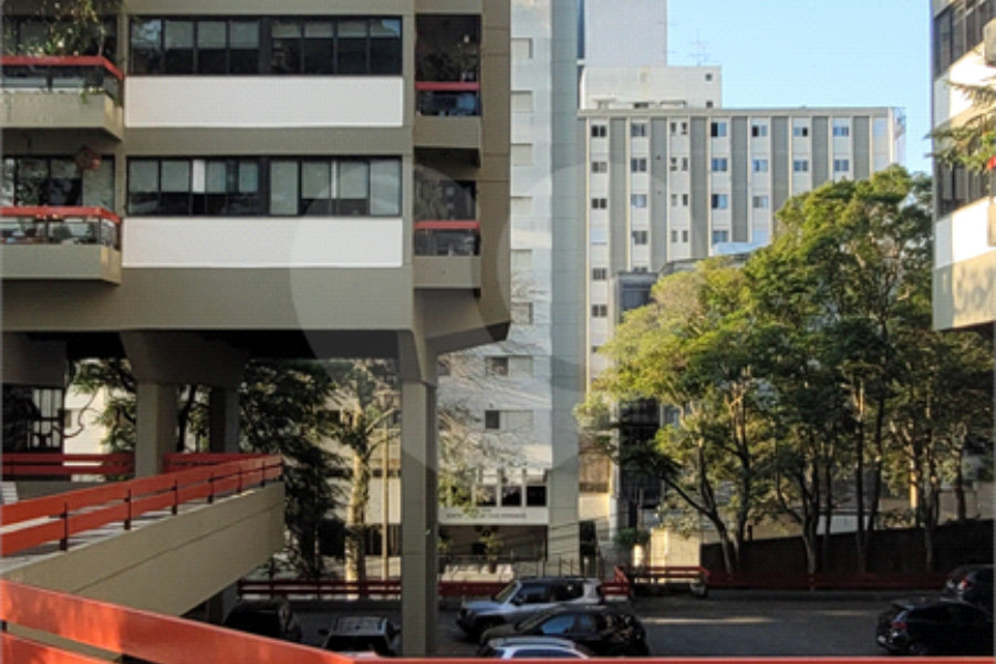 Apartamento à venda com 4 quartos, sendo 1 suíte, em Perdizes, São Paulo, SP