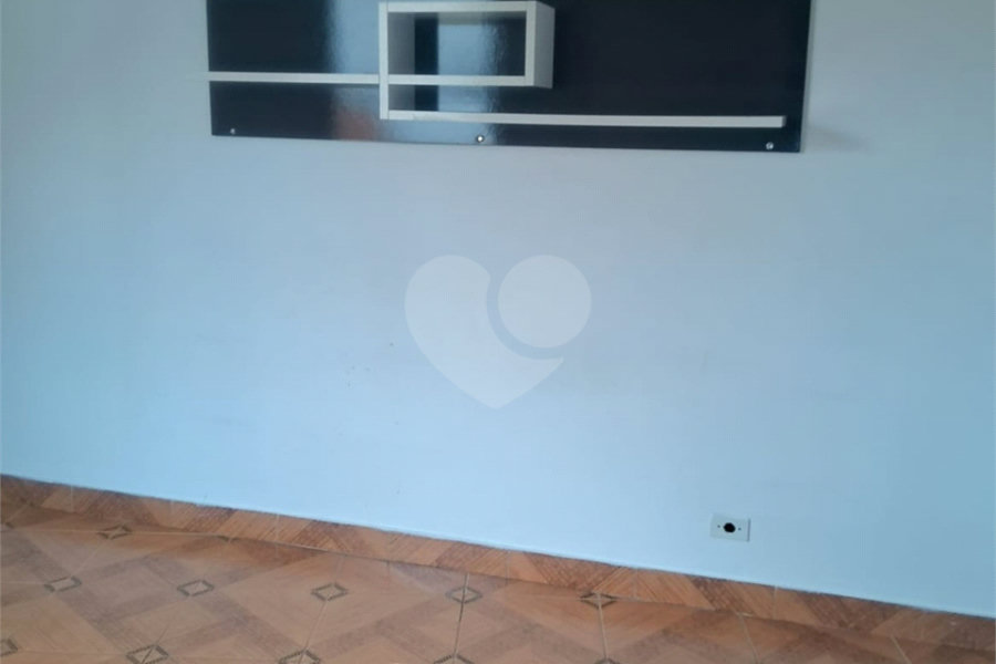 Casa à venda com 2 quartos em Horto, São Paulo, SP