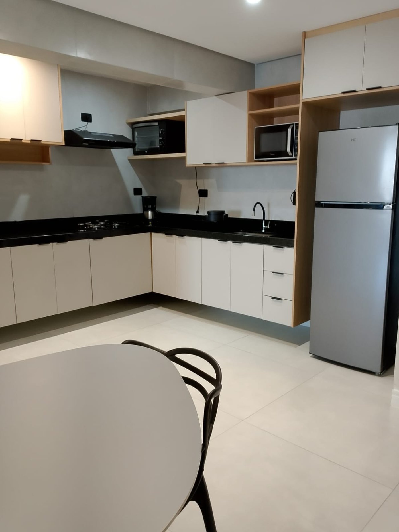 Apartamento à venda com 1 suíte em Caiçara, Praia Grande, SP
