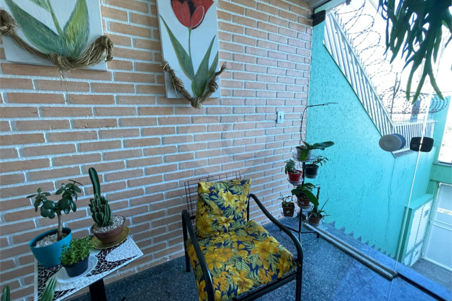 Sobrado à venda com 3 quartos, sendo 1 suíte, em Vila Paiva, São Paulo, SP