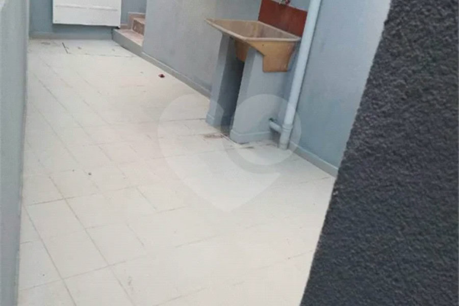 Sobrado à venda com 5 quartos em Tremembé, São Paulo, SP