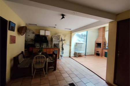 Sobrado à venda com 6 quartos, sendo 4 suítes,  em Instituto de Previdência, São Paulo, SP
