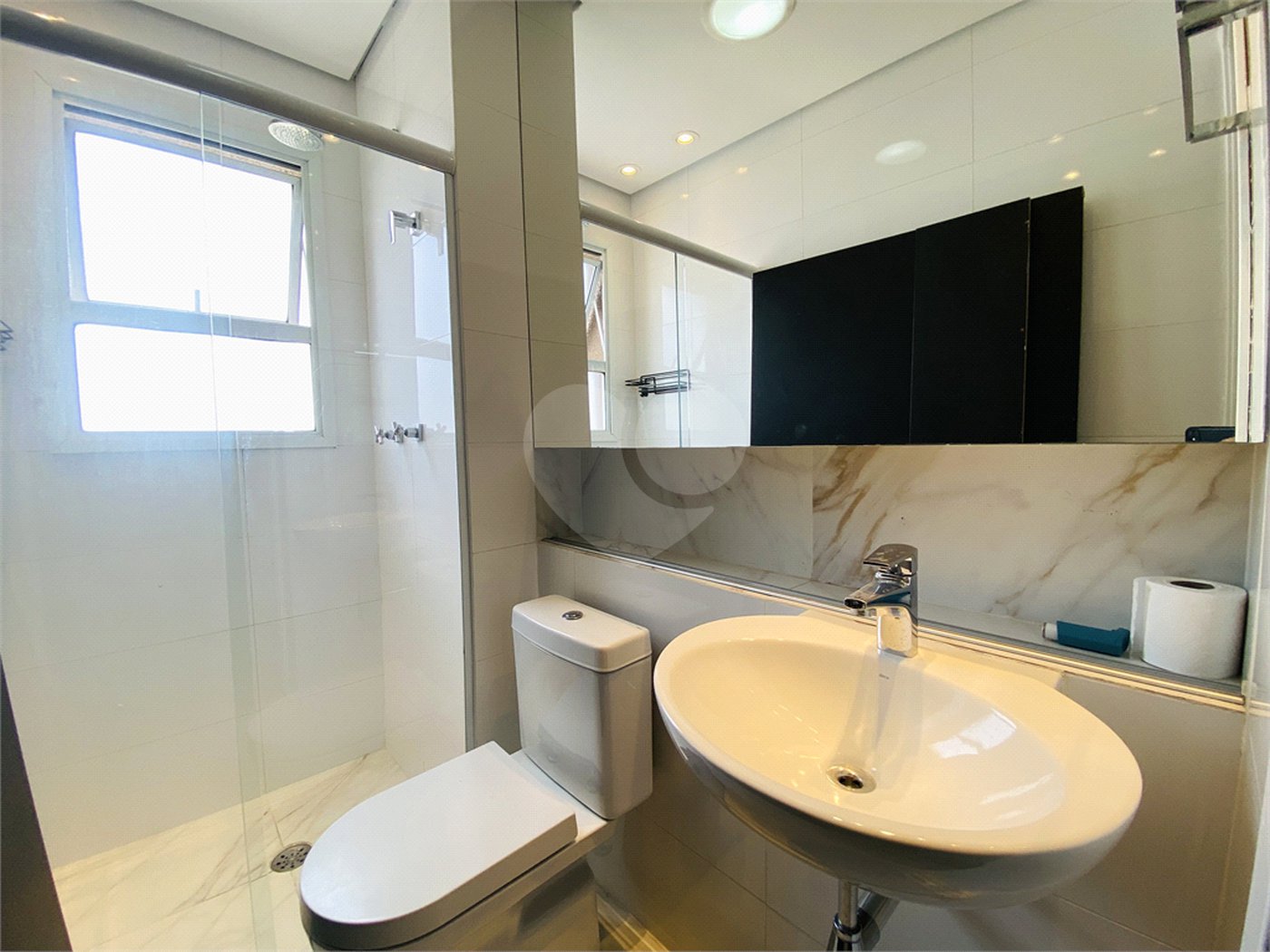 Apartamento à venda com 2 quartos, sendo 1 suíte,  no Centro, São Bernardo do Campo, SP