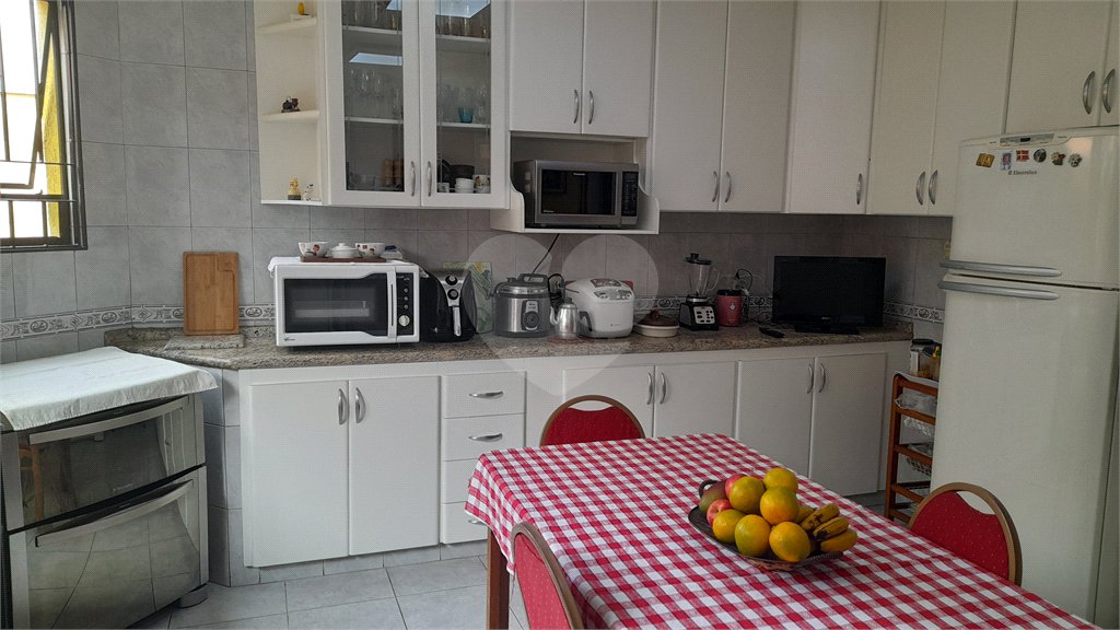 Sobrado à venda com 3 suítes em Tremembé, São Paulo, SP