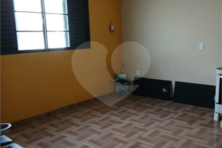 casa com 1 suite
