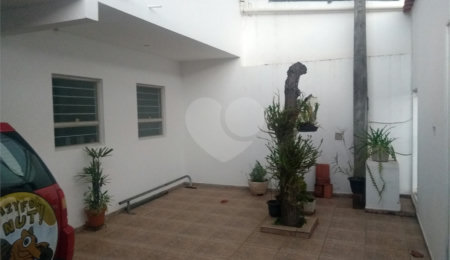 Sobrado à venda com 3 quartos, sendo 1 suíte,  em Jardim Maria Antônia Prado, Sorocaba, SP