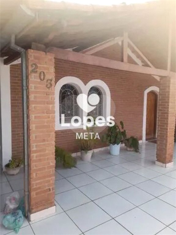 Casa à venda com 3 quartos, sendo 2 suítes, em Jardim Altos de Santana, São José dos Campos, SP