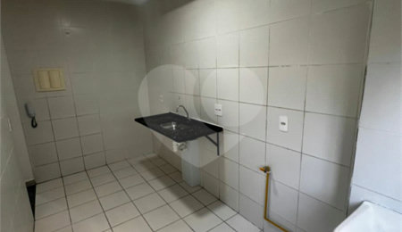 Apartamento à venda com 2 quartos em Residencial São Luis, Francisco Morato, SP
