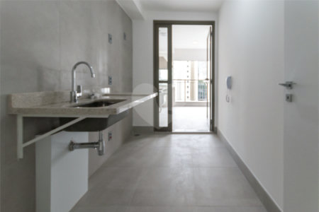 Apartamento à venda com 2 suítes em Vila Mariana, São Paulo, SP