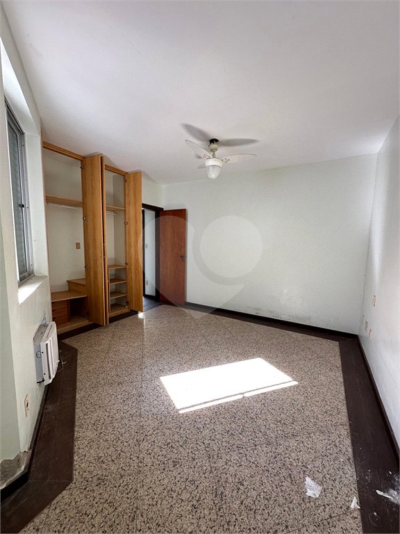 Cobertura à venda com 4 quartos, sendo 2 suítes,  em Braga, Cabo Frio, RJ