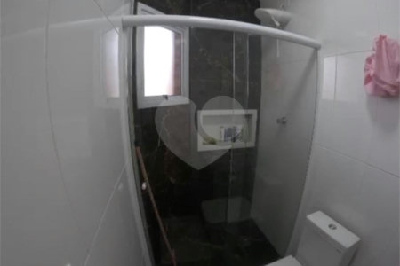 Sobrado à venda com 3 quartos, sendo 1 suíte, em Vila Lúcia, São Paulo, SP