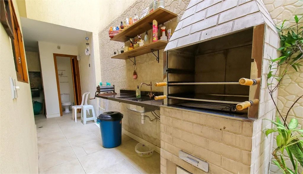 Casa à venda com 3 quartos, sendo 1 suíte, em Brooklin Paulista, São Paulo, SP