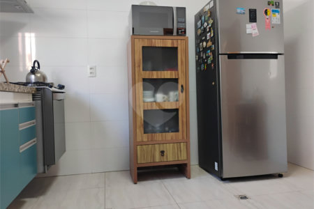 Casa à venda com 3 quartos, sendo 1 suíte, no condomínio Ibi Aram 1, Itupeva - SP