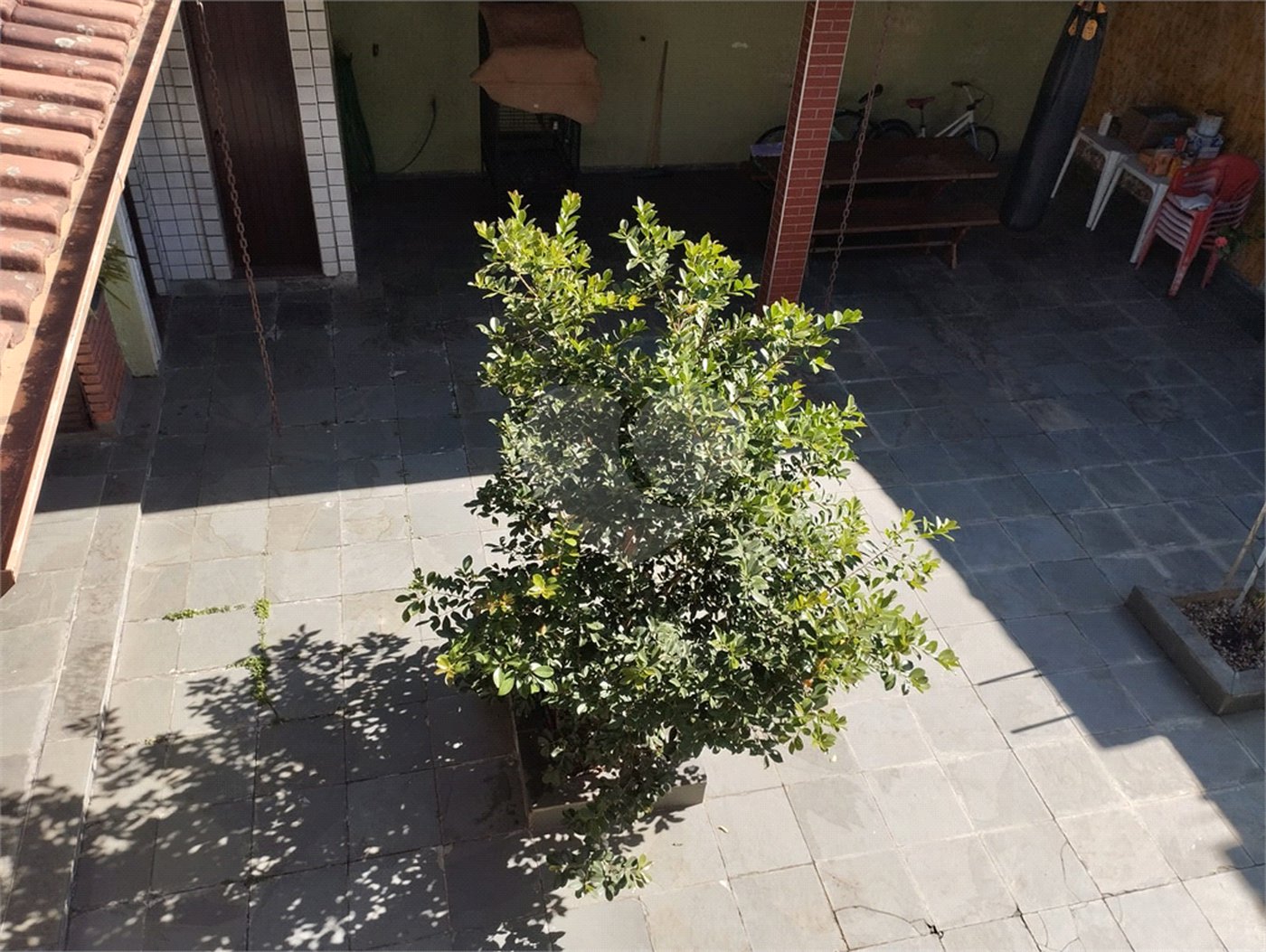 Sobrado à venda com 4 quartos, sendo 1 suíte, em Tremembé, São Paulo, SP