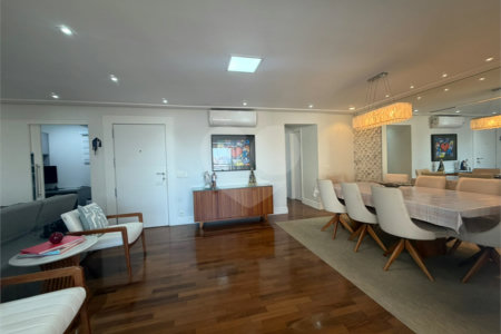 Apartamento à venda com 3 suítes em Jardim Marajoara, São Paulo, SP