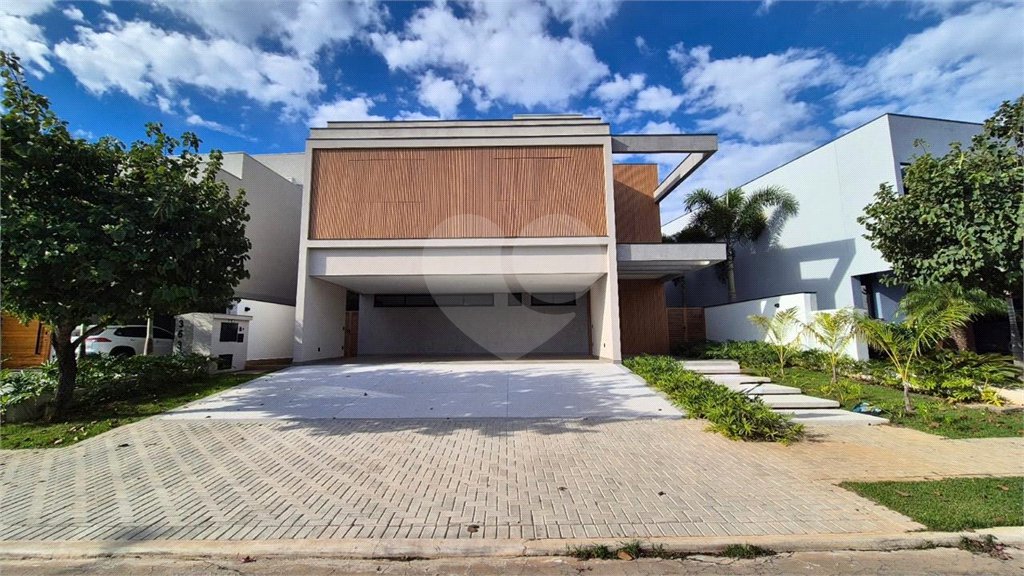 Casa à venda com 5 suítes no condomínio Alphaville Nova Esplanada 3, Votorantim - SP