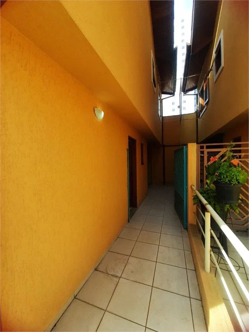 Casa para alugar com 3 quartos, sendo 1 suíte, no condomínio Residencial Sol Francisco, São Paulo - SP