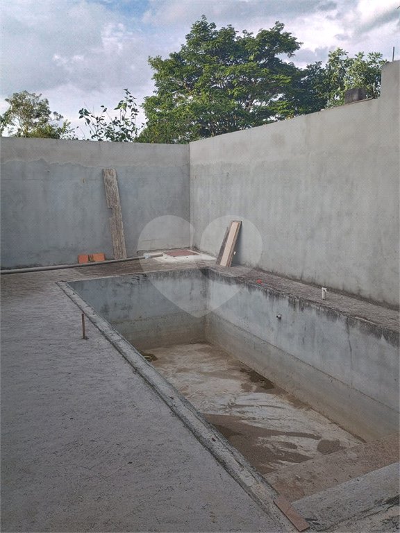 Casa à venda com 2 quartos, sendo 1 suíte, em Jardim Casa Branca, Suzano, SP